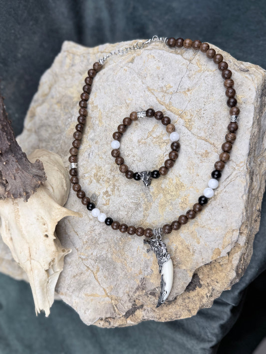 Pfad des Mondwolfs – Mystisches Schmuckset aus Obsidian, Mondstein & Wolfszahn