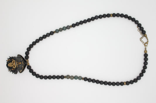 Fluch der See – handbemalte Piratenkette mit Totenkopf