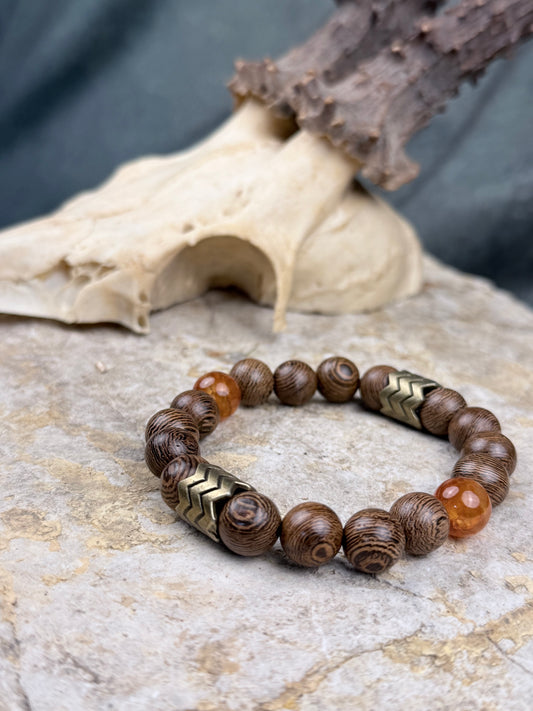 Armband „Feuerschuppe“ – Drachenstein & Antik-Gold