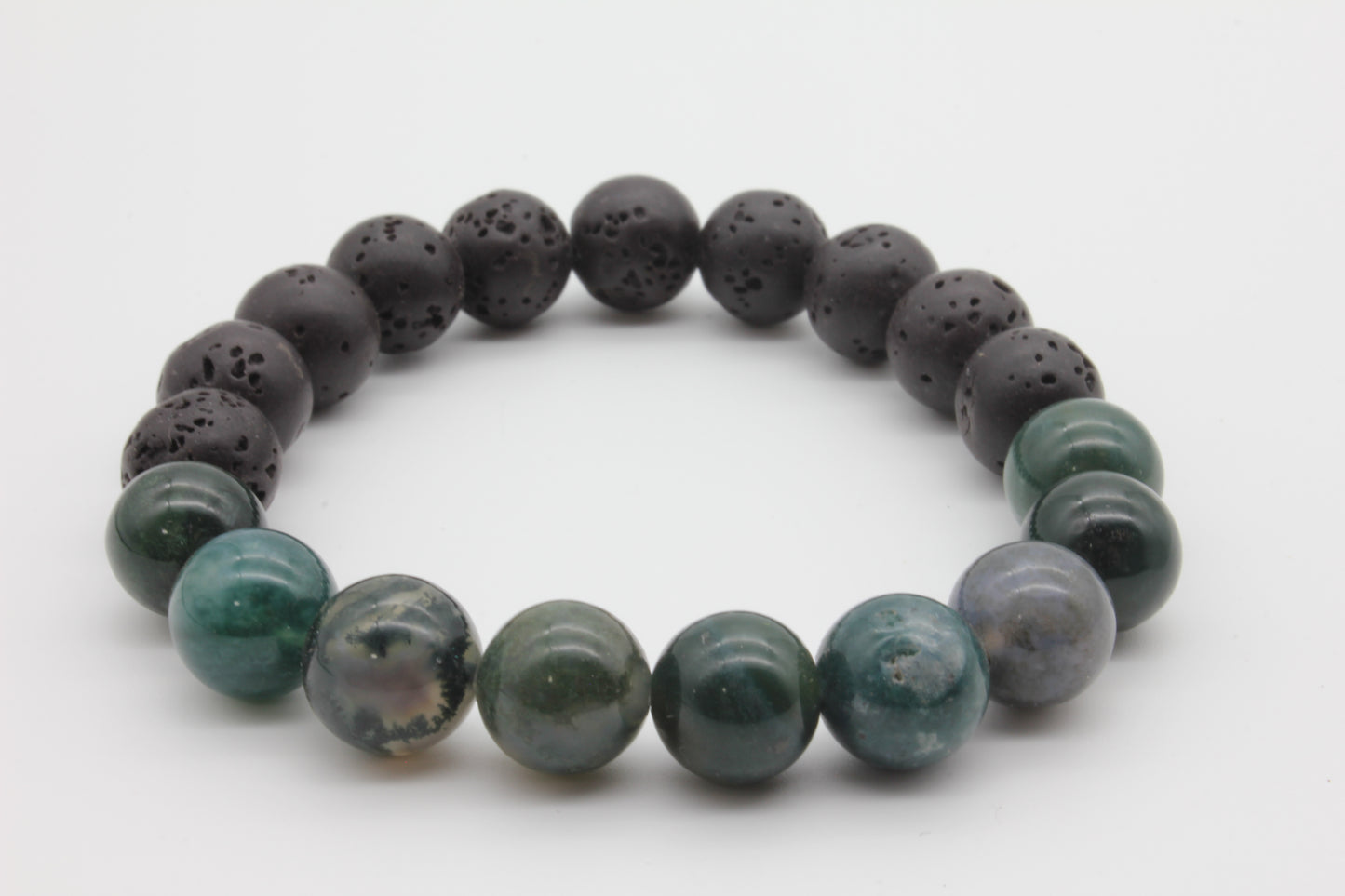 Erdkraft – Armband aus Lavastein & Chrysokoll