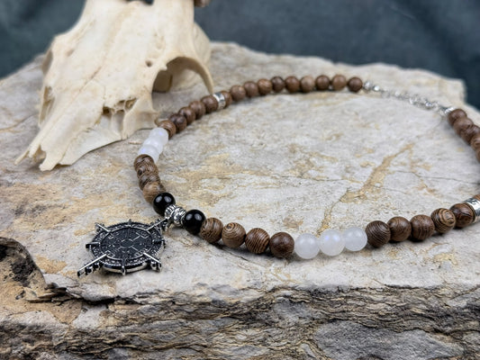 Kompass der Nebelpfade – Amulett für Schutz, Richtung & wandernde Seelen