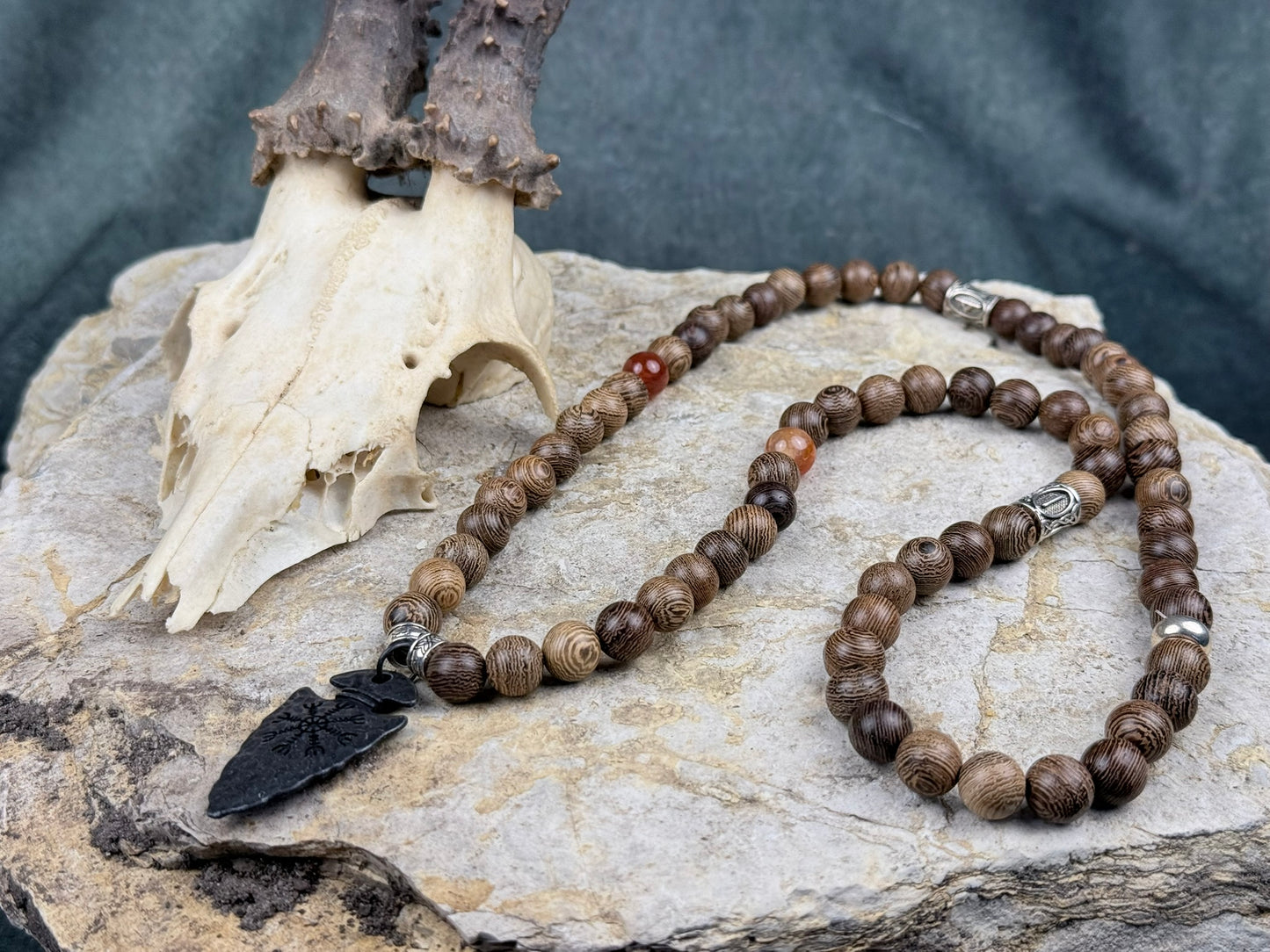 Pfeil des Drachenwinds – Eine Kette wie aus alten Pfaden