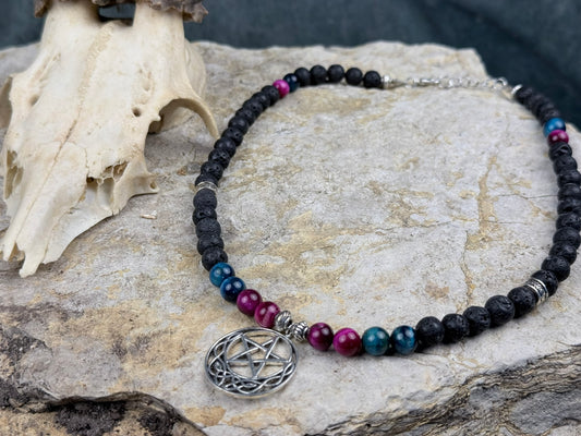 Schattenstern – Halskette mit Pentagramm, blauem Tigerauge & Lavastein