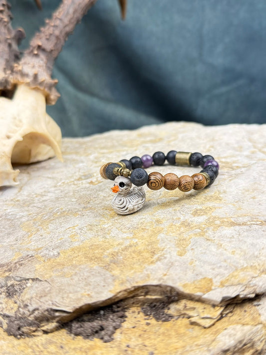 Ushnotz x Nordic Mystery – Relikt der Schattenente – Holz, Lava & Amethyst Edition