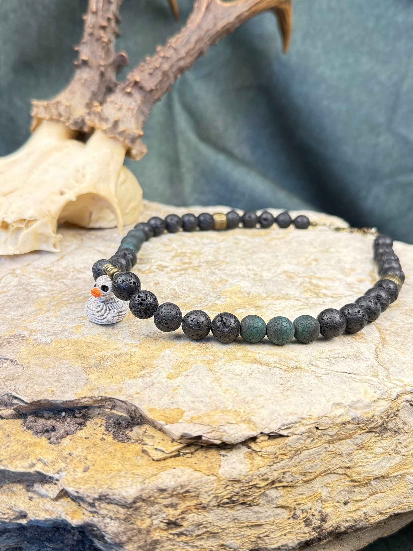 Ushnotz x Nordic Mystery – Amulettkette der Schattenente