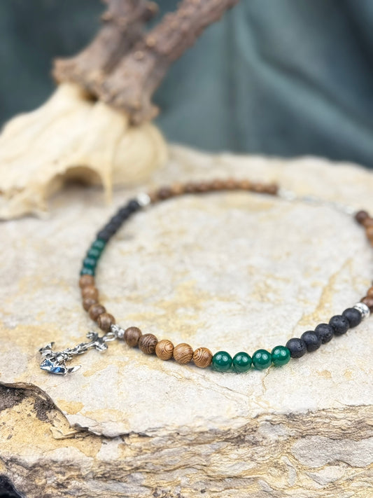 Seewächter der Grünen Tiefe – Piratenkette mit Lavastein & grünem Achat