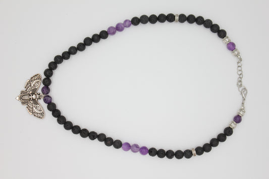 Nachtflügel der Schattenpfade – Mystisches Lava- & Amethyst-Armband
